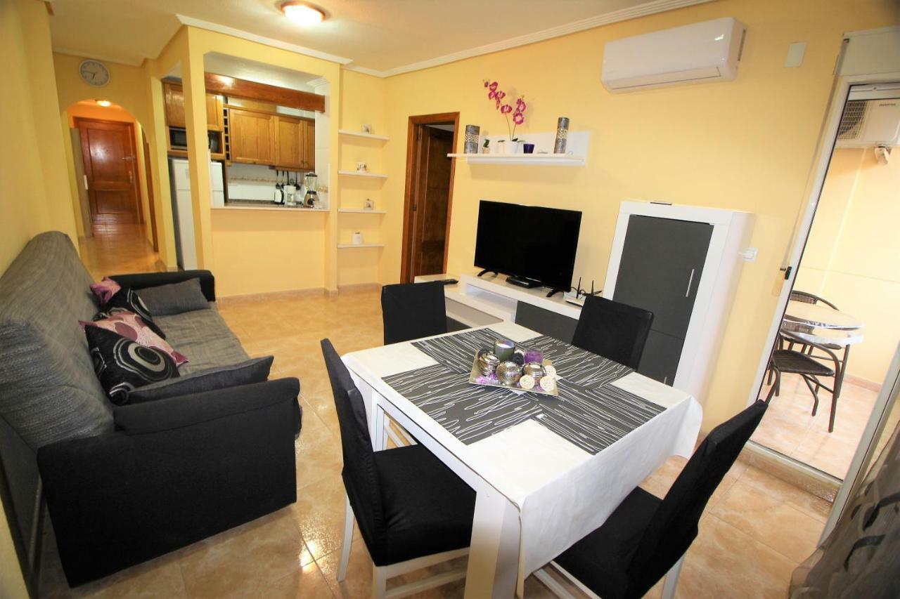 Best House Daniela Torrevieja Exterior foto